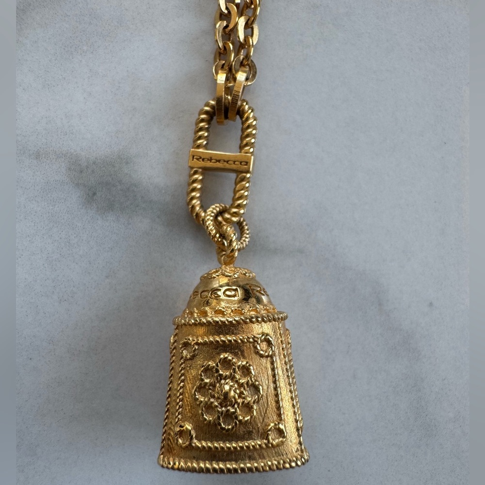 Rebecca Italy Gold Plated Chain Necklace with Dark Green Crystal Pendant - Picture 5 of 7
